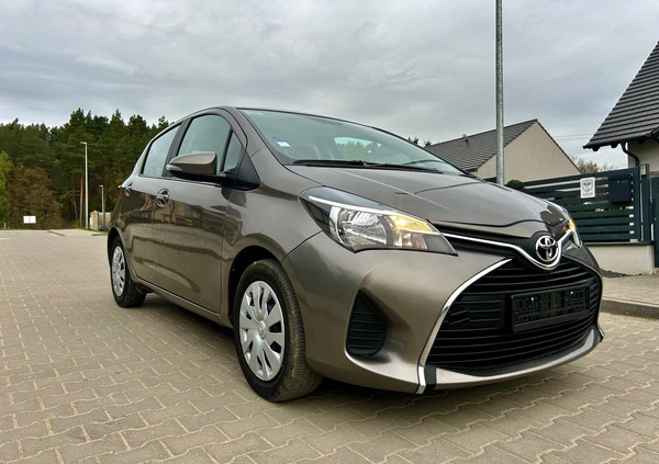 Toyota Yaris cena 37900 przebieg: 32700, rok produkcji 2016 z Chodzież małe 154